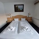 Alpenhof 3* אאורך באי קיצבוהל