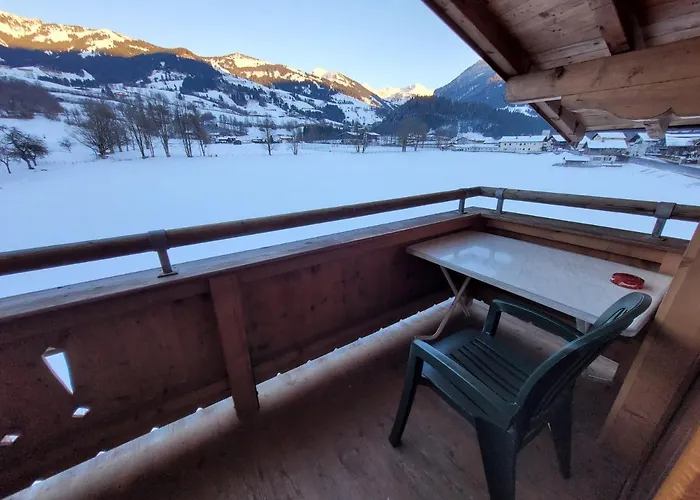 מלון Alpenhof אאורך באי קיצבוהל