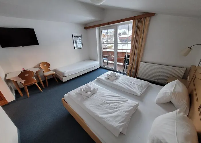 Alpenhof מלון אאורך באי קיצבוהל