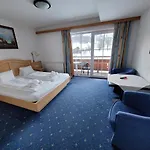 Hotel Alpenhof