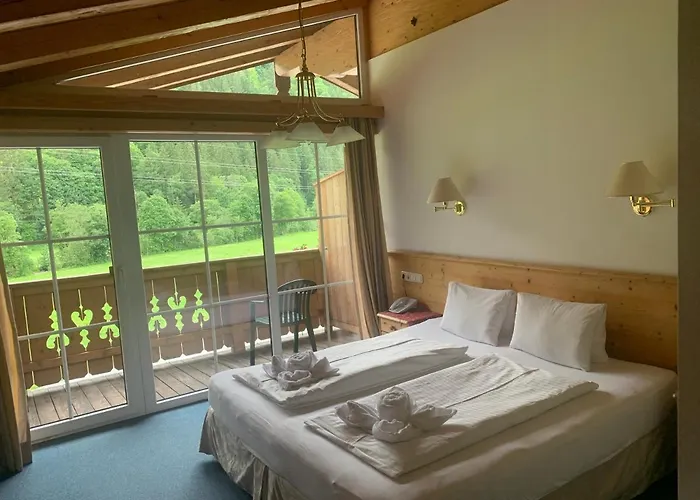 Alpenhof ホテル 3*